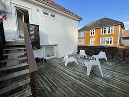 Stavanger BnB 10 Nicolas Parking & Generous Terrace