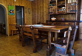 Countryside Villa With Private Pool