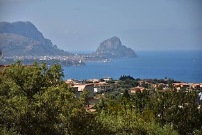 Countryside Villa With Private Pool