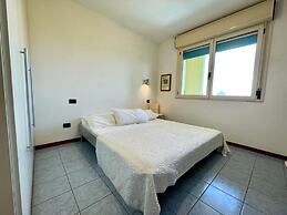 Apartment in Modern Residence With Swimming Pool - By Beahost Rentals