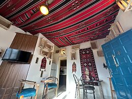 Antica Old Apartment Al-lwebdeh