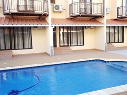 Fully Equipped Apart. 4 ppl Only 500m From Flic-en-flac Beach