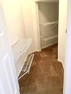 Beautiful 3 Bedroom Townhome in Irvine