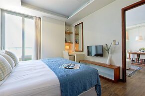 Stunning Beachfront 2bdr Condo Across My Khe Beach