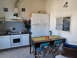 Bright Angelico Apartment in Florence - By Beahost Rentals