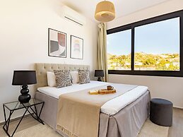 Sanders River Plaza Limassol Apartment