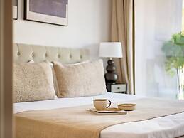 Sanders River Plaza Limassol Apartment