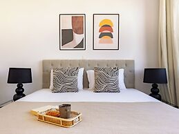 Sanders River Plaza Limassol Apartment