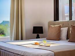 Sanders River Plaza Limassol Apartment