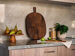 Sanders River Plaza Limassol Apartment