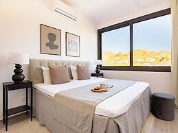 Sanders River Plaza Limassol Apartment