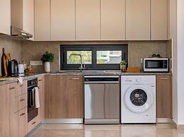 Sanders River Plaza Limassol Apartment