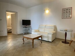 Cilento Apartment in Villa With sea Views