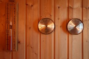 6C - No Impact From Earthquake 2bedrooms 2 Bath Downtown Bangkok