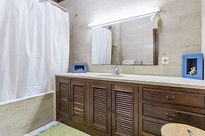 Fish House Flat With Pool