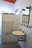 Beach Villa Yang Near Hikkaduwa, With Pool and Cook - Semi-detached Ho