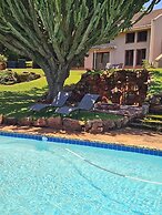 Crest Farm - Self-catering 2-bedroom, Wi-fi, Views, Swiming Pool