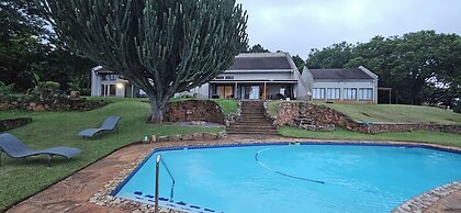 Crest Farm - Self-catering 2-bedroom, Wi-fi, Views, Swiming Pool