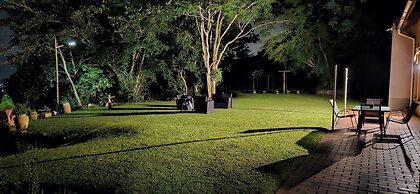 Crest Farm - Self-catering 2-bedroom, Wi-fi, Views, Swiming Pool