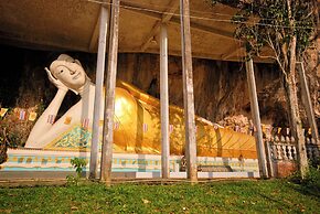 B201-nice Seaview One Bedroom Apartment 300 Meters Walk to Ao Nang Bea