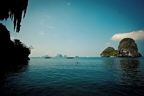 B201-nice Seaview One Bedroom Apartment 300 Meters Walk to Ao Nang Bea