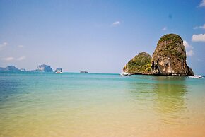 B201-nice Seaview One Bedroom Apartment 300 Meters Walk to Ao Nang Bea