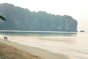 B201-nice Seaview One Bedroom Apartment 300 Meters Walk to Ao Nang Bea