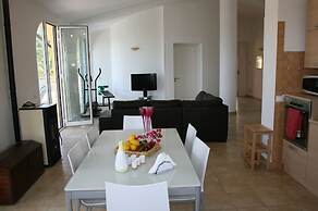 Holiday House in Cilento With Pool and sea View