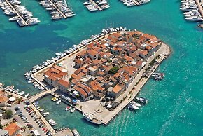 Three Apartment Complex With Pool