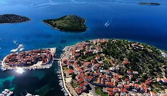 Three Apartment Complex With Pool