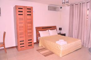 Fully Equipped Apartment in Flic-en-flac for 2 ppl - 500m From the Bea
