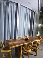 Apartment by the sea