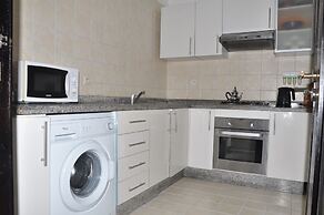 Val Fleuri Apartment With Balcony, Casablanca