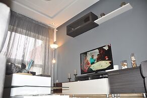 Val Fleuri Apartment With Balcony, Casablanca