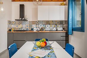 Villa Holidays Vista Torre Bennistra in Scopello