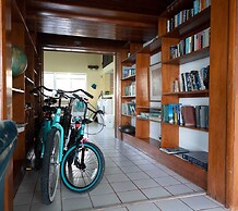 Spacious Villa On The Beach