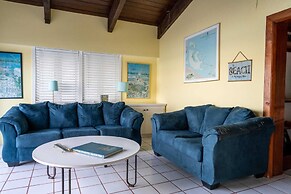 Spacious Villa On The Beach