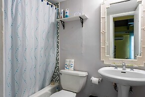 Spacious Villa On The Beach