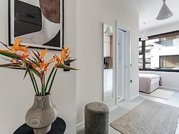 Sanders Port - Efficient Studio Near Piraeus Port