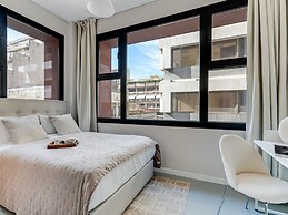 Sanders Port - Efficient Studio Near Piraeus Port