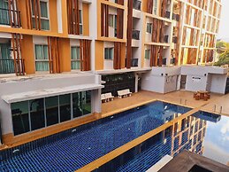 1 Double Bedroom Swimming Pool Apartment for Rent in Udonthani With Gy