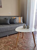 Zeusplace Spacious Apartment Private Parking