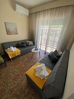 Zeusplace Spacious Apartment Private Parking