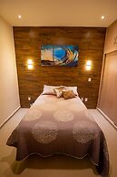 Luxury Apartment With Poll