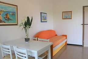 Lovely Bright Flat few Steps Away From the Beach