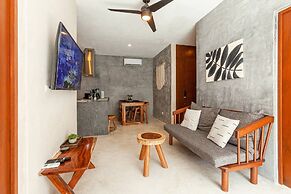 Magical Ph In Town Wprivate Rooftop Glass Tub