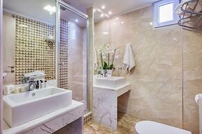 Sunny Villa in Chaniotis