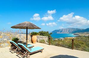 Villa Ilios - Delightful 2 Bedroom Stone House