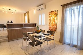 Villa Cool with Private Pool