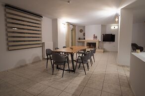 Villa Cool with Private Pool